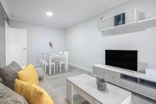Grey House - 7