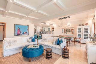 3BR villa 10 guests Amazing views and pool - 8