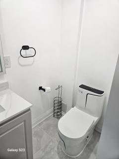 Stylish Modern Suite World Cup Ready - 7