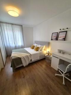 Grafulin Apartments - 7