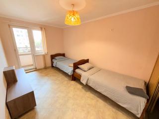 1 Hostel Budget Room Park City Center - 8