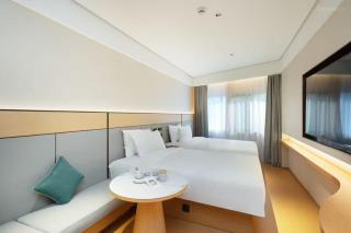 JI Hotel Shanghai Zhenbei Road Metro Station - 6