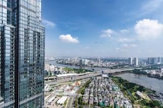 The Crown Suites 4BR Direct L81 View, Spacious - 0