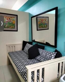 Charming Condo with Private Pool in Las Pias, Philippines - 4