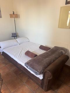 Rincón ÁRABE junto al TEMPLO ROMANO y AYUNTAMIENTO - 1