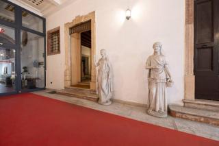 Duplex near Arena 70m - 2BR - 2BA - Sleeps 6 - 9