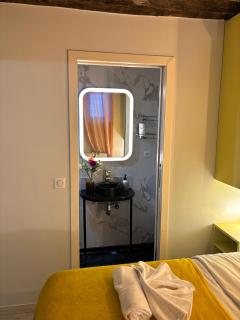 Heart of Saint-Germain Cozy 2BR for 5 Aldaro - 2