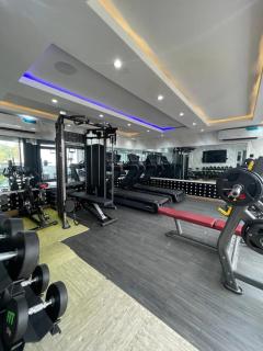 Abiis Hotel and Suites - 9