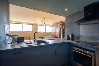 Appartement Atypique Spacieux T3 - 6