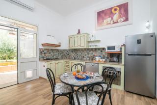 Maison Chloe - 4