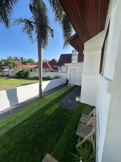 Villa Sunray - 3BR Beach Access Cozy House - 5
