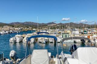 Apart Mediterranean View 2-1 - 8