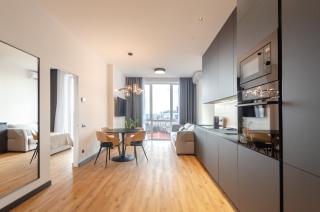 7-180 Yaroslaviv Grad, Bulvarno Kudriavska 17, Kyiv centre, Golden Gate metro nearby, fantastic city view, 15 kW backup power, Petrovdom Apartment - 5