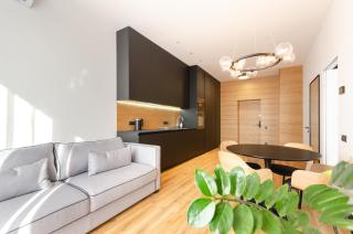 7-180 Yaroslaviv Grad, Bulvarno Kudriavska 17, Kyiv centre, Golden Gate metro nearby, fantastic city view, 15 kW backup power, Petrovdom Apartment - 9