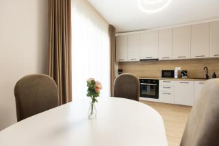 Nest Inn Bloom Apartment - 5