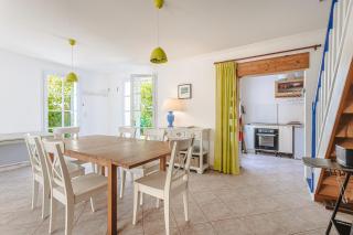 Maison a 4 min du marché et plages - 2