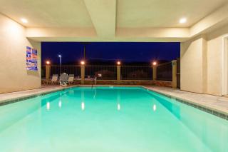 Holiday Inn Express Hotel & Suites Twentynine Palms by IHG - Twentynine Palms - 6