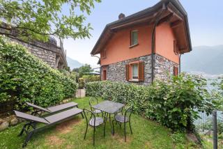 Luxury Lakefront Maisonette - 8