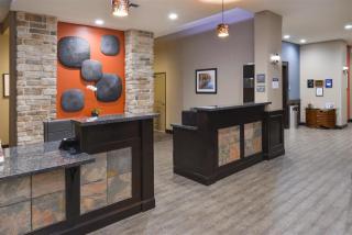 Best Western Plus Lake Jackson Inn & Suites - 3
