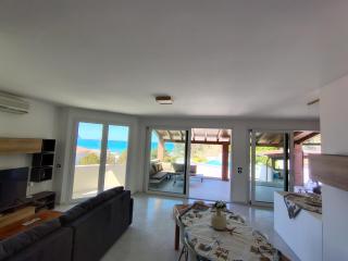 Beautiful View, Heated pool - 1