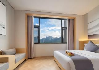 Tianmen Skyview Hotel-Best View of Tianmen Peak -English-Speaking Service-Travel Guide - Free Breakfast - Near Airport - 6