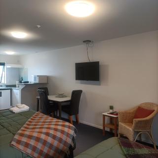 #4 Glenorchy Alpine Suite - 6