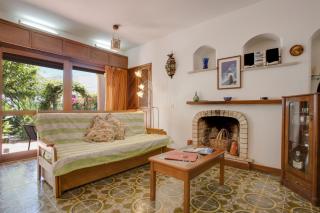 Studio with Private Garden - 7