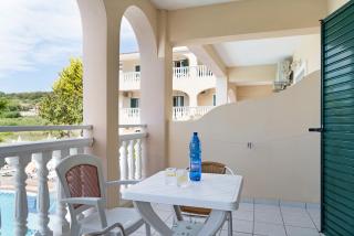 Sandy Maria studio 604 - 0