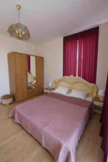 Amber Hotel Guest house Varna - 4