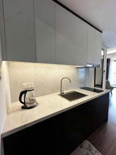 Hải Trường 2br seaview apartment HaLong- căn hộ 2pn view biển Hạ Long - 9