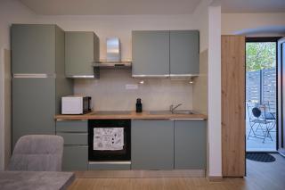 NEW! Adriatic Shell Apartments - 10 min Walk to Beach - 2