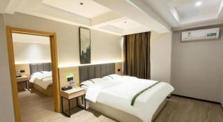 GreenTree Inn Zhumadian Xincai County Yueliang Bay Hotel. - 8