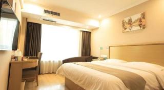 GreenTree Inn Zhumadian Xincai County Yueliang Bay Hotel. - 3