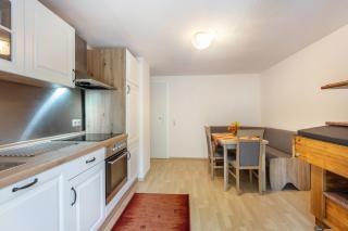 Gasthaus Hirschen Holl -  - 1