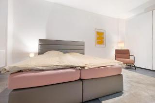 Moderne Unterkunft in Toplage - 1