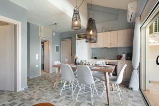 Evagelia Luxury Family Apartment - 6