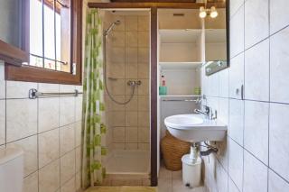 Petite Maison En Bois Exotique - 3