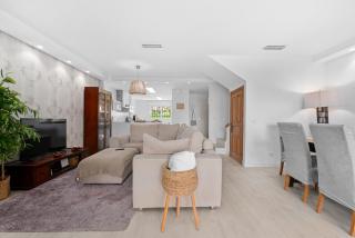 Front Line Beach Townhouse Estepona - 5