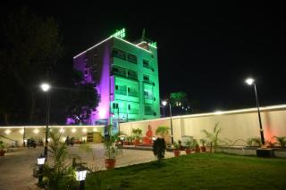 Baibhab Convention & Resort - 9