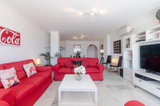 Superb Large Apartment on the Beach - 4