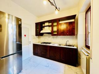 - The White Marble Beach Housefree - 3