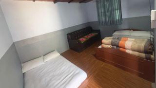 The Hideaway Cottage - 1