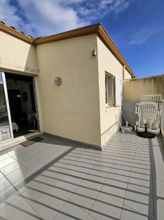 030 CAP D'AGDE 2 pièces cabine et mezzanine avec parking - 5