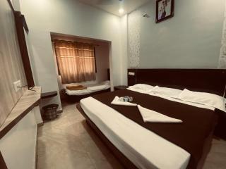 Bbhakt niwas - 7