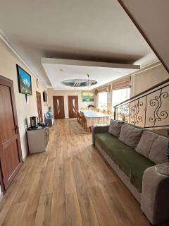 Tumar guest house, Kochkor - 1