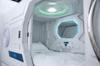 Qo'noq Capsule Hotel at Samarkand Airport - 8