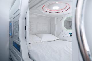 Qo'noq Capsule Hotel at Samarkand Airport - 7