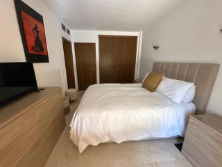 Spacious ground floor apartment - 1