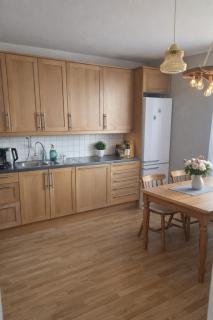 Apartment building - 4