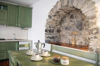 Emilia's Lakeview Terrace - 7